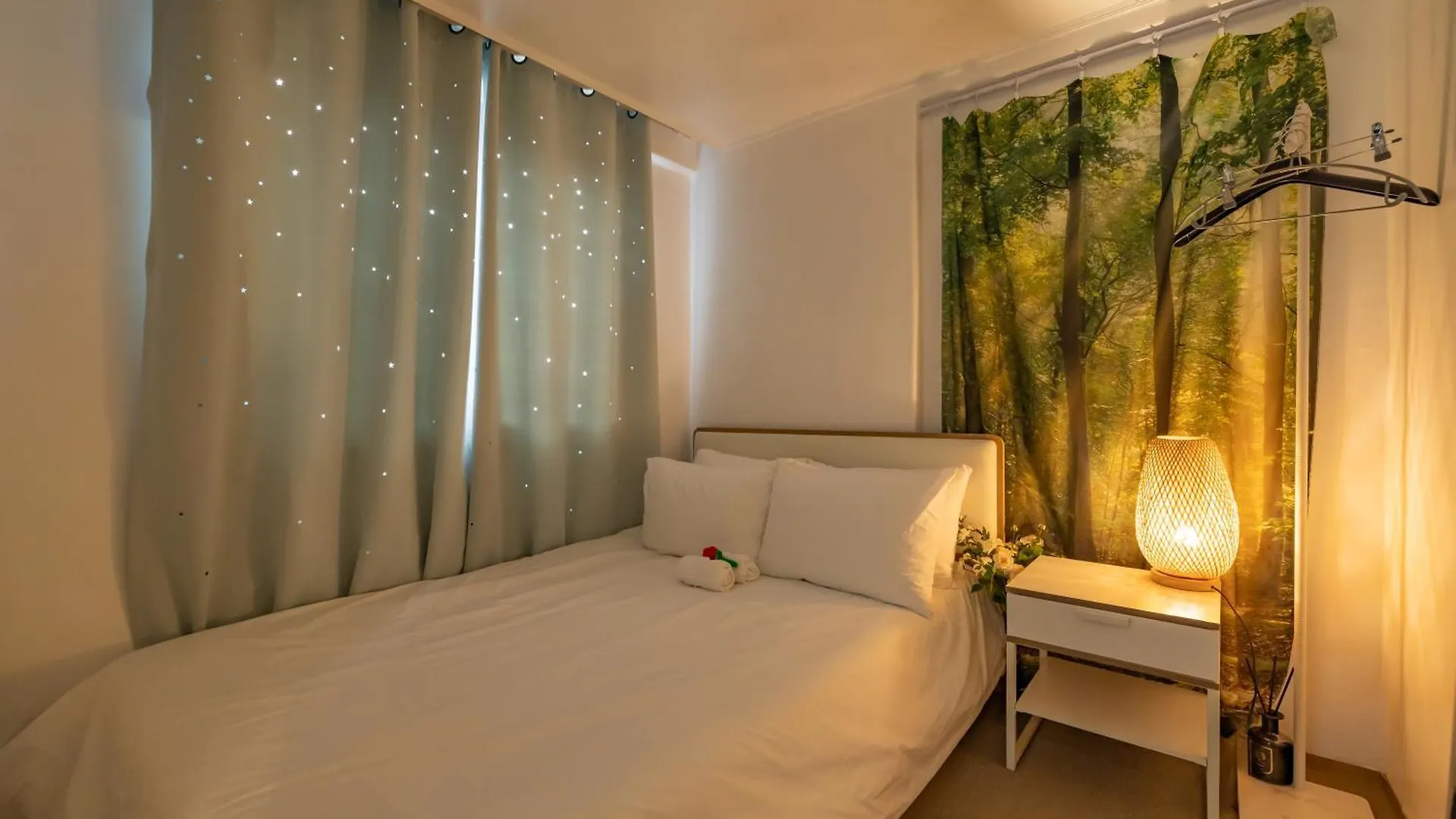 Apartment 40S Cozy Stay Hongdae Seoul